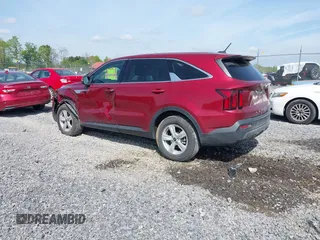 2021 Kia Sorento LX with VIN 5XYRG4LC1MG052981, listed as a IAAI auction lot 42199446 with 82,634 mi miles and . Bid and sale history available at DreamBid. Image 3.