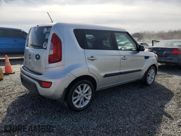 2013 Kia Soul + with VIN KNDJT2A68D7523726, listed as a Copart auction lot 45855455 with 123,440 mi miles and Salvage Title. Bid and sale history available at carsss.com. Image 3.