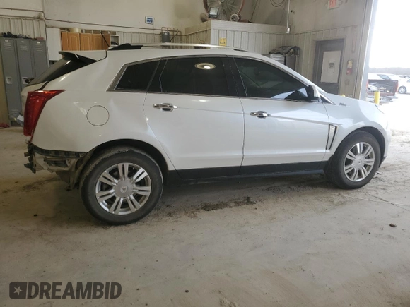 2015 Cadillac SRX Luxury Collection with VIN 3GYFNEE39FS574832, listed as a Copart auction lot 50303055 with 121,147 mi miles and Clean Title. Bid and sale history available at carsss.com. Image 3.