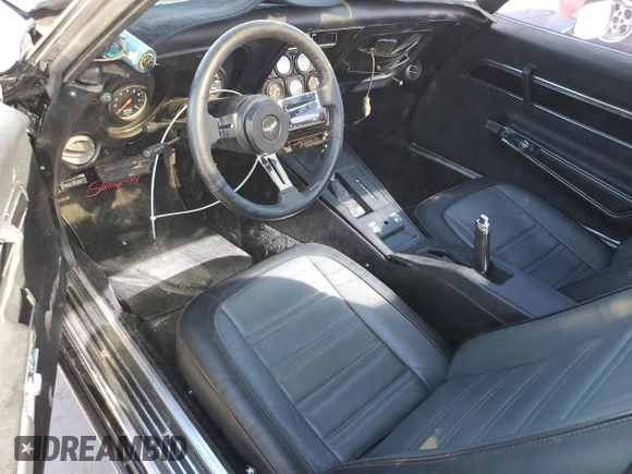 1977 Chevrolet Corvette with VIN 1Z37L7S412823, listed as a Copart auction lot 82405174 with 9,206 mi miles and Clean title. Bid and sale history available at DreamBid. Image 8.
