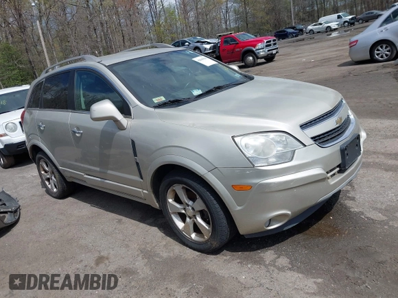 2014 Chevrolet Captiva Sport LT with VIN 3GNAL3EK1ES560043, listed as a IAAI auction lot 42049586 with 149,268 mi miles. Bid and sale history available at carsss.com. Image 1.