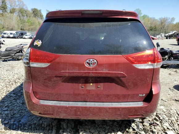 2013 Toyota Sienna XLE AAS with VIN 5TDYK3DC2DS384336, listed as a Copart auction lot 53405715 with 138,563 mi miles and Salvage Title. Bid and sale history available at carsss.com. Image 6.