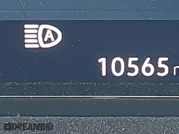 2025 Volkswagen Atlas SE z VIN 1V2HR2CA8SC531486, wystawiony jako IAAI lot #42508906 z przebiegiem 10 565 mil mil oraz . Historia ofert i sprzedaży dostępna na DreamBid. Obrazek 16.