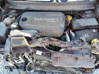 2016 Jeep Cherokee Limited z VIN 1C4PJLDB3GW106975, wystawiony jako Copart lot #63079515 z przebiegiem 72 165 mil mil oraz Szkoda całkowita • Salvage title. Historia ofert i sprzedaży dostępna na DreamBid. Obrazek 12.