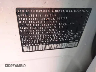 2022 Volkswagen Tiguan SE R-Line Black z VIN 3VVCB7AX8NM131565, wystawiony jako IAAI lot #40769279 z przebiegiem 26 000 mil mil oraz . Historia ofert i sprzedaży dostępna na DreamBid. Obrazek 9.