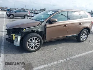 2010 Volvo XC60 3.0T с VIN YV4992DZ2A2019511, выставлен на аукционе IAAI как лот 41890532 с пробегом 161 493 миль миль и . История ставок и продаж доступна на DreamBid. Изображение 2.