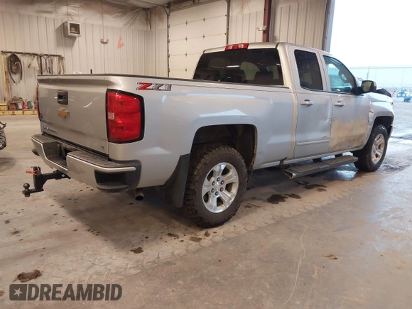 2018 Chevrolet Silverado 1500 LT with VIN 2GCVKRECXJ1111393, listed as a IAAI auction lot 41918729 with 30,199 mi miles and . Bid and sale history available at DreamBid. Image 4.