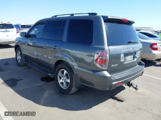 2008 Honda Pilot EX-L with VIN 5FNYF18778B033826, listed as a IAAI auction lot 41836242 with 230,195 mi miles. Bid and sale history available at carsss.com. Image 3.