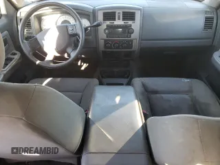 2006 Dodge Dakota SLT with VIN 1D7HE48K56S545633, listed as a Copart auction lot 84013404 with 262,834 mi miles and Clean Title. Bid and sale history available at DreamBid. Image 8.