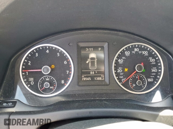 2017 Volkswagen Tiguan S с VIN WVGAV7AX2HW504340, выставлен на аукционе Copart как лот 54264525 с пробегом 78 565 миль миль и Списание • Salvage title. История ставок и продаж доступна на DreamBid. Изображение 9.