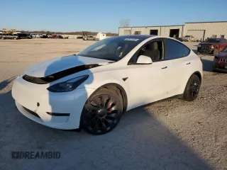 2022 Tesla Model Y Performance with VIN 7SAYGDEF8NF494770, listed as a Copart auction lot 42031405 with 28,724 mi miles and Salvage Title. Bid and sale history available at DreamBid. Image 1.