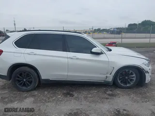2015 BMW X5 sDrive35i with VIN 5UXKR2C53F0H37625, listed as a IAAI auction lot 41381467 with 110,524 mi miles. Bid and sale history available at carsss.com. Image 12.