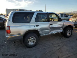 2000 Toyota 4Runner with VIN JT3GM84R7Y0062814, listed as a Copart auction lot 88539755 with 154,320 mi miles and Salvage Title. Bid and sale history available at carsss.com. Image 3.