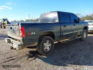 2006 Chevrolet Silverado 1500 LT1 with VIN 2GCEK13Z961290056, listed as a IAAI auction lot 41179161 with 343,687 mi miles. Bid and sale history available at carsss.com. Image 4.