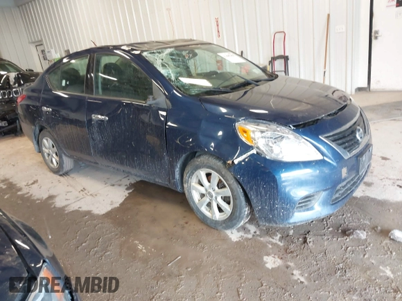 2014 Nissan Versa SV with VIN 3N1CN7AP0EL823558, listed as a IAAI auction lot 41605455 with 161,054 mi miles. Bid and sale history available at carsss.com. Image 1.