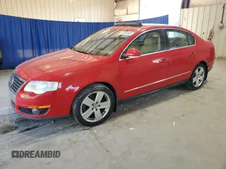 2007 Volkswagen Passat Wolfsburg Edition with VIN WVWAK73C87P134625, listed as a Copart auction lot 62162485 with 121,801 mi miles and Salvage title. Bid and sale history available at DreamBid. Image 1.
