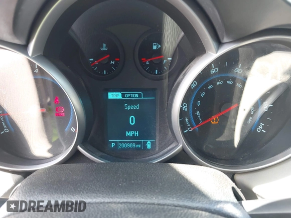 2014 Chevrolet Cruze LS with VIN 1G1PA5SH1E7344701, listed as a IAAI auction lot 42267012 with 200,909 mi miles and . Bid and sale history available at DreamBid. Image 7.