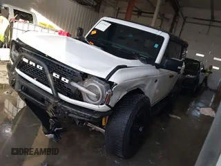 2022 Ford Bronco with VIN 1FMEE5DP0NLB52759, listed as a IAAI auction lot 41079932 with 46,503 mi miles. Bid and sale history available at carsss.com. Image 17.