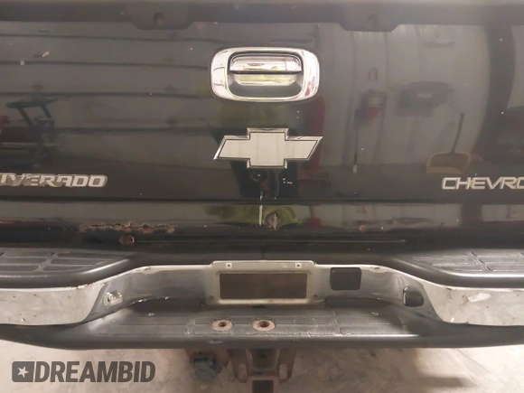 2003 Chevrolet Silverado 1500 with VIN 2GCEK19V231238686, listed as a IAAI auction lot 42107363 with 326,361 mi miles and . Bid and sale history available at DreamBid. Image 19.