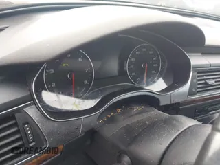 2015 Audi A6 Premium Plus z VIN WAUGFAFCXFN010306, wystawiony jako IAAI lot #42505993 z przebiegiem Nie podano mil oraz . Historia ofert i sprzedaży dostępna na DreamBid. Obrazek 7.