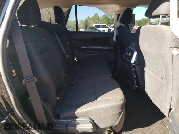 2023 Ford Expedition z VIN 1FMJU1F80PEA18857, wystawiony jako Copart lot #46926125 z przebiegiem Nie podano mil oraz Szkoda całkowita • Salvage title. Historia ofert i sprzedaży dostępna na DreamBid. Obrazek 11.