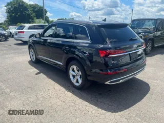 2021 Audi Q7 Premium with VIN WA1AJAF75MD030650, listed as a Copart auction lot 64444065 with 121,216 mi miles and Clean title. Bid and sale history available at DreamBid. Image 2.