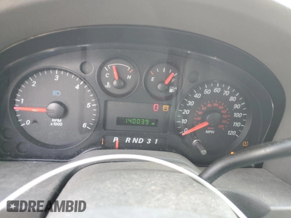 2006 Ford Freestar SE z VIN 2FMZA51626BA22847, wystawiony jako Copart lot #43667175 z przebiegiem 140 039 mil mil oraz Szkoda całkowita • Salvage title. Historia ofert i sprzedaży dostępna na DreamBid. Obrazek 9.