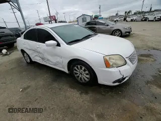 2012 Mitsubishi Galant FE z VIN 4A32B2FF8CE023718, wystawiony jako Copart lot #53543365 z przebiegiem 122 667 mil mil oraz Szkoda całkowita • Salvage title. Historia ofert i sprzedaży dostępna na DreamBid. Obrazek 10.
