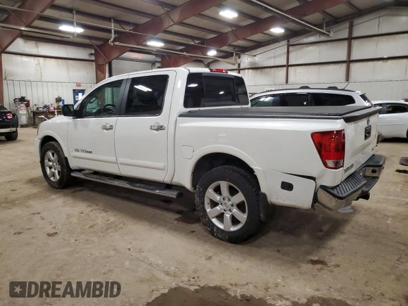 2015 Nissan Titan SV with VIN 1N6AA0EC1FN513139, listed as a Copart auction lot 44137415 with 114,842 mi miles and Clean title. Bid and sale history available at DreamBid. Image 2.