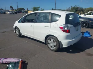 2010 Honda Fit with VIN JHMGE8H25AC029528, listed as a IAAI auction lot 41084208 with 58,774 mi miles. Bid and sale history available at carsss.com. Image 3.