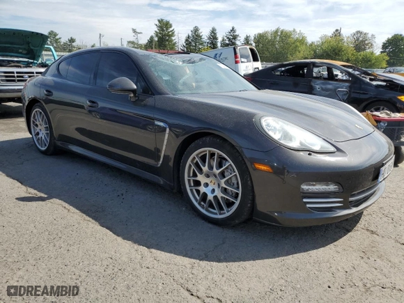 2013 Porsche Panamera with VIN WP0AA2A76DL015356, listed as a Copart auction lot 72474804 with 87,759 mi miles and Salvage Title. Bid and sale history available at carsss.com. Image 4.