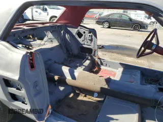 1967 Ford Mustang z VIN 7R01C187037, wystawiony jako Copart lot #76797114 z przebiegiem Nie podano mil oraz Szkoda całkowita • Salvage title. Historia ofert i sprzedaży dostępna na DreamBid. Obrazek 10.