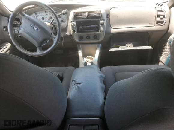 2002 Ford Explorer Sport Trac Value с VIN 1FMZU77E32UB99980, выставлен на аукционе Copart как лот 57936365 с пробегом 188 577 миль миль и Чистый • Clean title. История ставок и продаж доступна на DreamBid. Изображение 8.