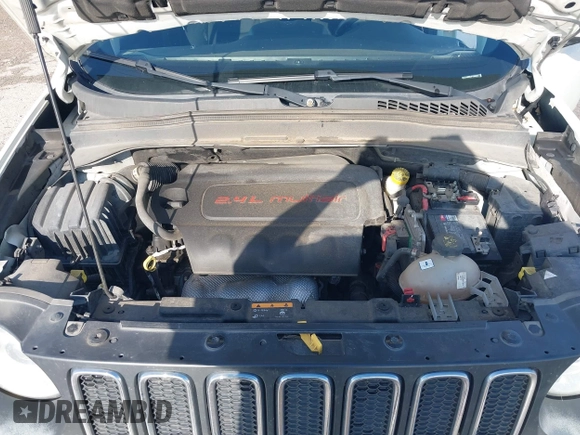 2018 Jeep Renegade Altitude with VIN ZACCJABB8JPG86847, listed as a IAAI auction lot 42341355 with 112,541 mi miles and . Bid and sale history available at DreamBid. Image 10.