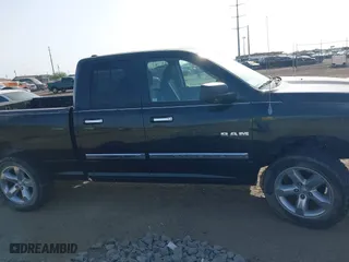 2009 Dodge Ram 1500 SLT with VIN 1D3HV18PX9S768203, listed as a IAAI auction lot 41853238 with 271,536 mi miles. Bid and sale history available at carsss.com. Image 13.
