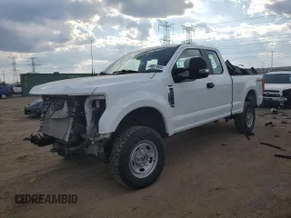 2022 Ford F-250 XL z VIN 1FT7X2B64NEE78293, wystawiony jako Copart lot #50321685 z przebiegiem 58 121 mil mil oraz Szkoda całkowita • Salvage title. Historia ofert i sprzedaży dostępna na DreamBid. Obrazek 1.