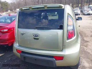 2010 Kia Soul ! with VIN KNDJT2A24A7148684, listed as a IAAI auction lot 41780462 with 95,834 mi miles. Bid and sale history available at carsss.com. Image 16.