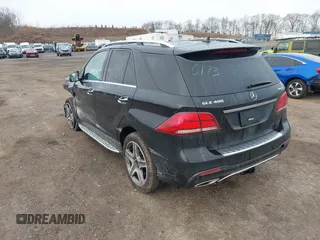 2017 Mercedes-Benz M 400 z VIN 4JGDA5GB7HA880652, wystawiony jako IAAI lot #41785173 z przebiegiem 96 154 mil mil oraz . Historia ofert i sprzedaży dostępna na DreamBid. Obrazek 3.