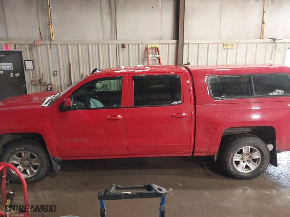 2015 Chevrolet Silverado 1500 LT with VIN 3GCUKREC6FG365905, listed as a IAAI auction lot 41264579 with 114,440 mi miles. Bid and sale history available at carsss.com. Image 14.