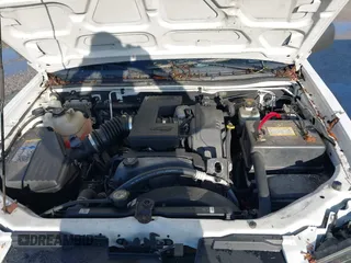 2005 Chevrolet Colorado 1SF LS Z71 with VIN 1GCDT136858110284, listed as a IAAI auction lot 41850640 with 86,501 mi miles. Bid and sale history available at carsss.com. Image 10.