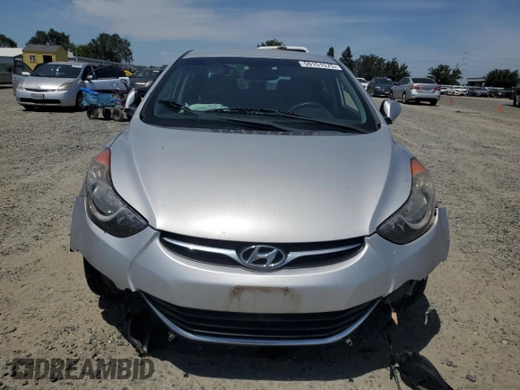 2012 Hyundai Elantra Limited z VIN KMHDH4AE2CU345566, wystawiony jako Copart lot #59151575 z przebiegiem 108 875 mil mil oraz Szkoda całkowita • Salvage title. Historia ofert i sprzedaży dostępna na DreamBid. Obrazek 5.