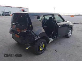2024 Kia Soul S with VIN KNDJ23AU2R7227499, listed as a IAAI auction lot 40951584 with 2,819 mi miles and . Bid and sale history available at DreamBid. Image 6.