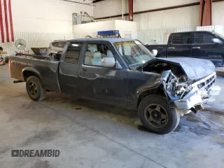 1994 Dodge Dakota z VIN 1B7GL23Y5RW142177, wystawiony jako Copart lot #76364964 z przebiegiem 237 632 mil mil oraz Szkoda całkowita • Salvage title. Historia ofert i sprzedaży dostępna na DreamBid. Obrazek 4.