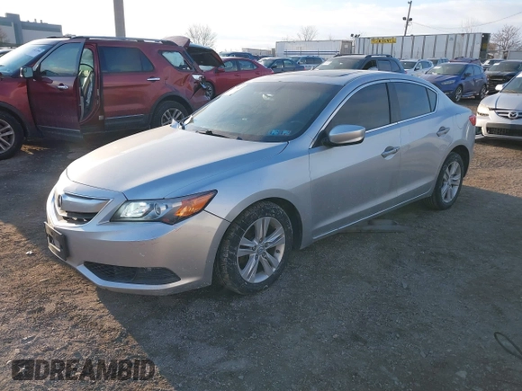 2013 Acura ILX with VIN 19VDE1F3XDE002337, listed as a IAAI auction lot 41417917 with 170,373 mi miles. Bid and sale history available at carsss.com. Image 2.