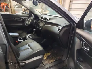 2014 Nissan Rogue S with VIN 5N1AT2MVXEC829351, listed as a IAAI auction lot 41903065 with 146,736 mi miles. Bid and sale history available at carsss.com. Image 5.