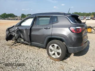 2018 Jeep Compass Latitude with VIN 3C4NJCBB4JT286569, listed as a Copart auction lot 59373045 with Not provided miles and Salvage title. Bid and sale history available at DreamBid. Image 2.