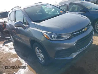 2019 Chevrolet Trax LT with VIN KL7CJPSB9KB810930, listed as a IAAI auction lot 42030573 with 59,259 mi miles. Bid and sale history available at carsss.com. Image 1.