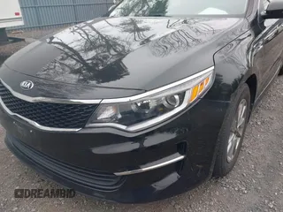 2016 Kia Optima LX Turbo with VIN 5XXGT4L16GG095223, listed as a IAAI auction lot 42096726 with 89,833 mi miles. Bid and sale history available at carsss.com. Image 6.