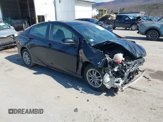 2016 Toyota Prius Four with VIN JTDKARFU4G3016330, listed as a IAAI auction lot 41661639 with 92,311 mi miles. Bid and sale history available at carsss.com. Image 1.