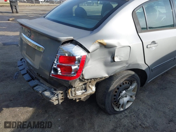 2011 Nissan Sentra SR with VIN 3N1AB6AP8BL636591, listed as a IAAI auction lot 41617595 with 189,995 mi miles and . Bid and sale history available at DreamBid. Image 12.